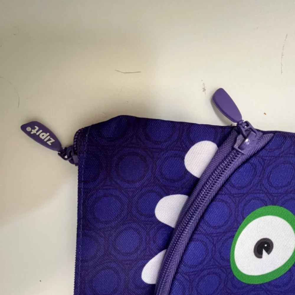 Zipit Googly Smile  Pencil  Pouch 3 Rings Binder Purple Monster 2 Pockets zipper